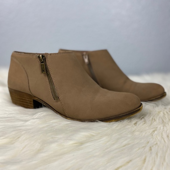 Lucky Brand Booties Ankle boots - Picture 1 of 7